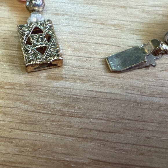 Vintage Beaded Necklace, Rope Length, Box Clasp, Pink & Gold Tone - Picture 15 of 15